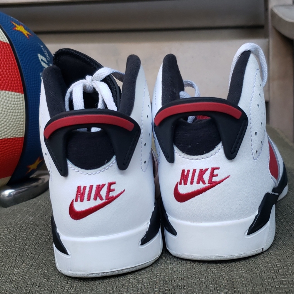 AIR JORDAN 6 RETRO CARMINE - Picture 6 of 17